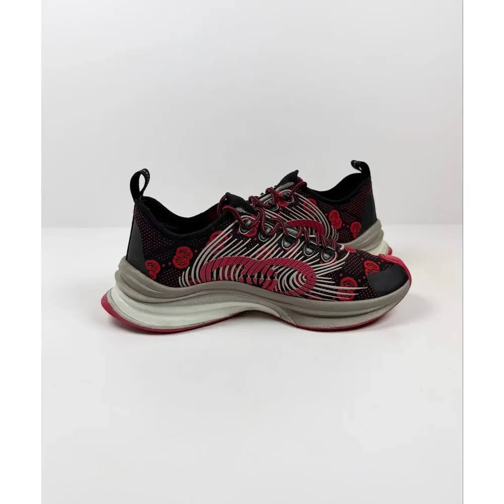 Size 9G/10US - Gucci Run Sneaker Black Red